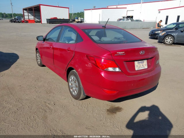 2016 Hyundai Accent Se მანქანა იყიდება აუქციონზე, vin: KMHCT4AE2GU135131, აუქციონის ნომერი: 45177230
