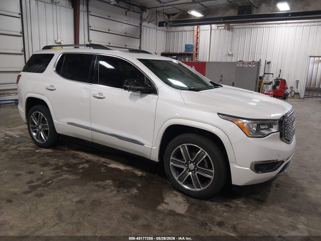 45177258 :رقم المزاد ، 1GKKNXLS1HZ188197 vin ، 2017 Gmc Acadia Denali مزاد بيع