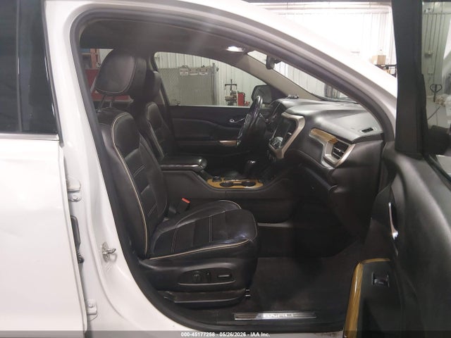 45177258 :رقم المزاد ، 1GKKNXLS1HZ188197 vin ، 2017 Gmc Acadia Denali مزاد بيع
