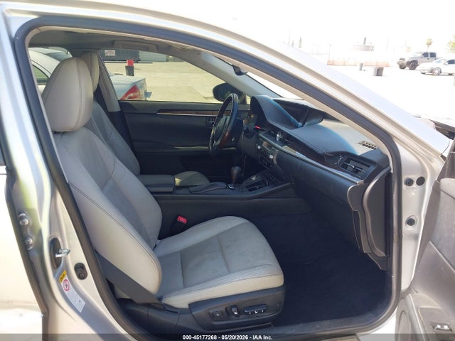 Продажа на аукционе авто 2014 Lexus Es 350, vin: JTHBK1GG3E2141733, номер лота: 45177268