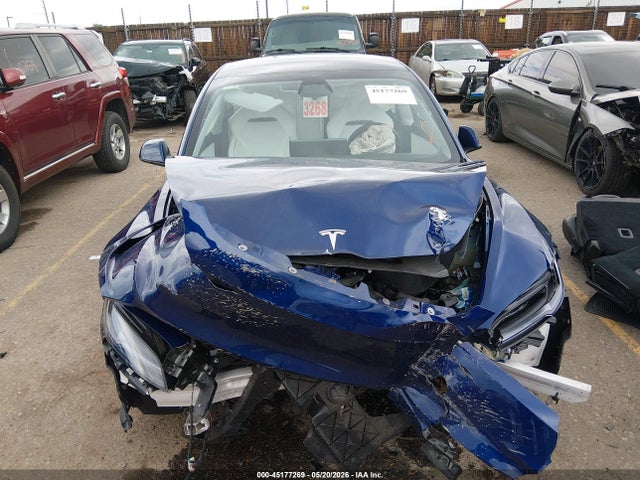 Tesla Model 3 Performance All-wheel Drive 2025 5YJ3E1ET1SF940027 Image 12