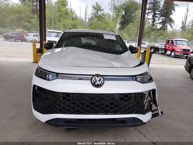 3VVGR7RM6SM042676 Volkswagen Tiguan 2.0t Se R-line Black