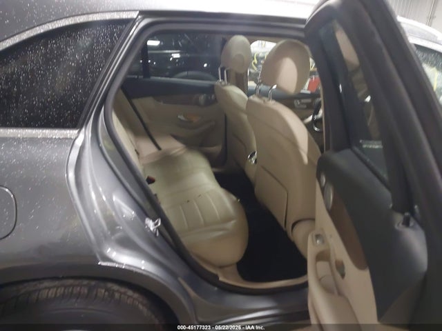 Auction sale of the 2019 Mercedes-benz Glc 300 4matic, vin: WDC0G4KB4KF566061, lot number: 45177323