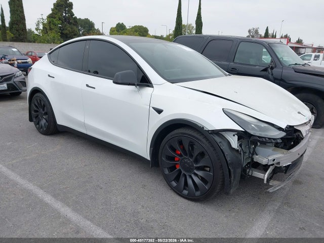 Продажа на аукционе авто 2023 Tesla Model Y Performance Dual Motor All-wheel Drive, vin: 7SAYGDEF4PF611358, номер лота: 45177352