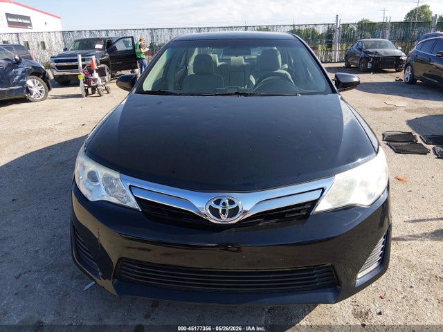 4T4BF1FK1ER409499 Toyota CAMRY LE