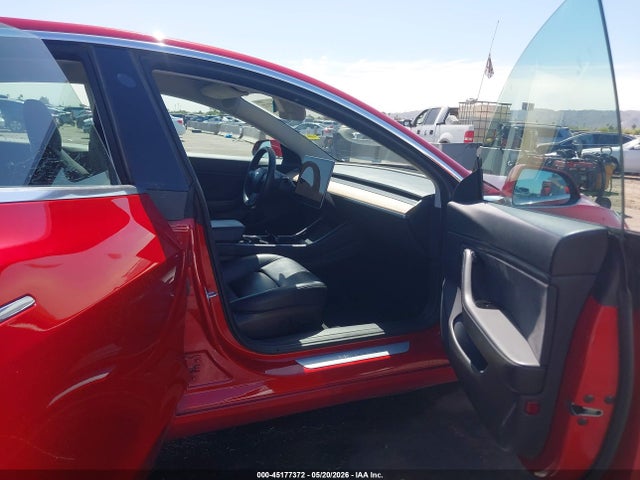 Продажа на аукционе авто 2018 Tesla Model 3 Long Range/mid Range, vin: 5YJ3E1EA1JF159456, номер лота: 45177372