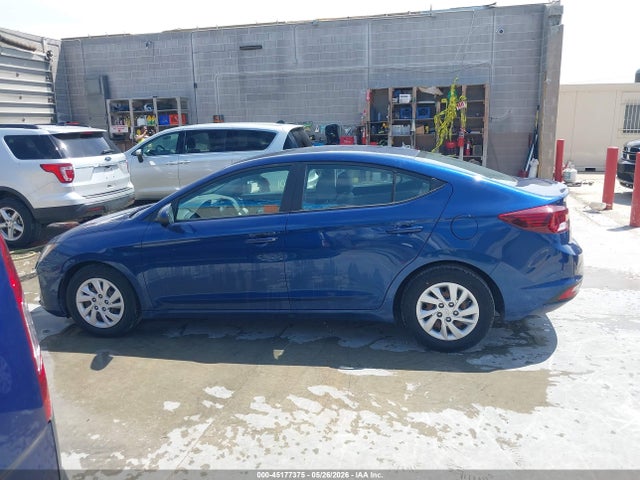 2019 Hyundai Elantra Se მანქანა იყიდება აუქციონზე, vin: 5NPD74LF9KH486401, აუქციონის ნომერი: 45177375