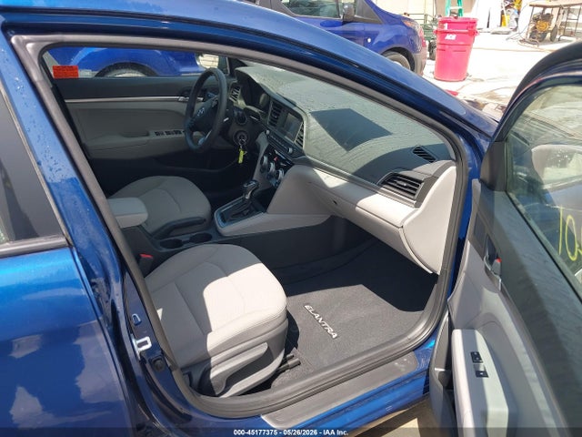 2019 Hyundai Elantra Se მანქანა იყიდება აუქციონზე, vin: 5NPD74LF9KH486401, აუქციონის ნომერი: 45177375