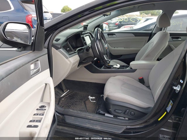 Продажа на аукционе авто 2019 Hyundai Sonata Sel, vin: 5NPE34AFXKH750115, номер лота: 45177382