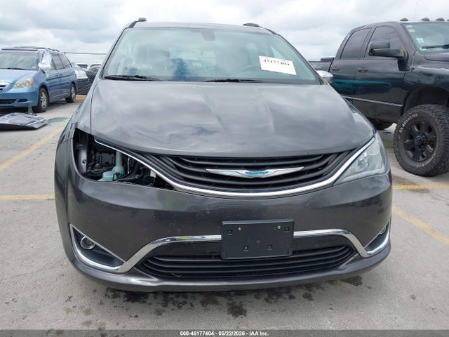 2018 Chrysler Pacifica Hybrid Limited მანქანა იყიდება აუქციონზე, vin: 2C4RC1N70JR230347, აუქციონის ნომერი: 45177404