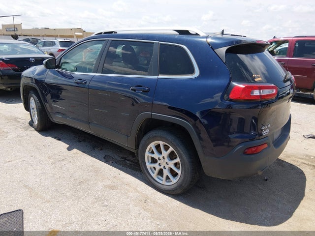 Jeep Cherokee Latitude 2016 1C4PJMCB4GW285941 Image 3