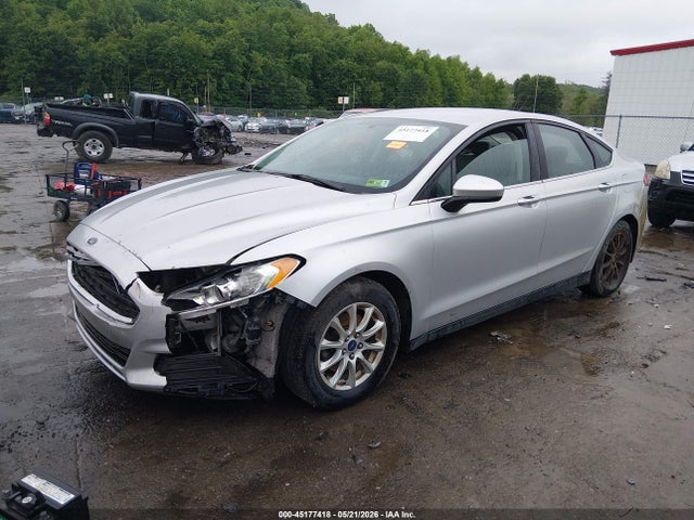 45177418 :رقم المزاد ، 1FA6P0G79F5111933 vin ، 2015 Ford Fusion S مزاد بيع