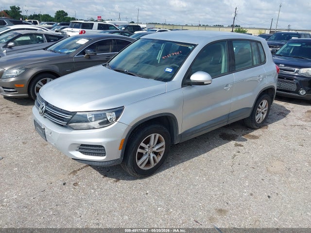 Aukcja sprzedaży 2012 Volkswagen Tiguan S, vin: WVGAV7AX7CW589345, numer aukcji: 45177427