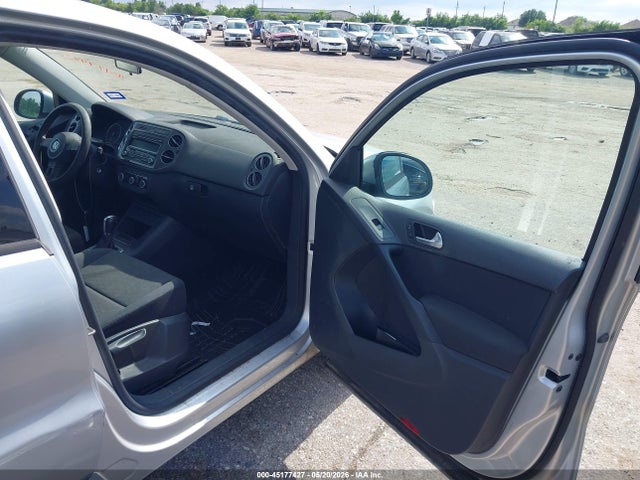 Aukcja sprzedaży 2012 Volkswagen Tiguan S, vin: WVGAV7AX7CW589345, numer aukcji: 45177427