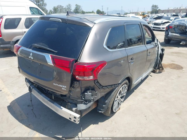 Mitsubishi Outlander Sel 2017 JA4AD3A34HZ034608 Image 4