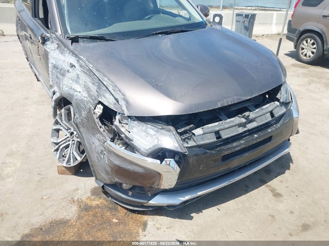Mitsubishi Outlander Sel 2017 JA4AD3A34HZ034608 Image 6