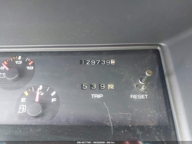 1993 Oldsmobile Cutlass Supreme S მანქანა იყიდება აუქციონზე, vin: 1G3WH54T3PD345028, აუქციონის ნომერი: 45177481