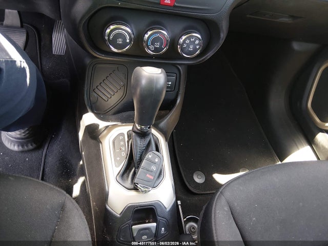 ZACCJAAT1GPD03737 Jeep Renegade Sport