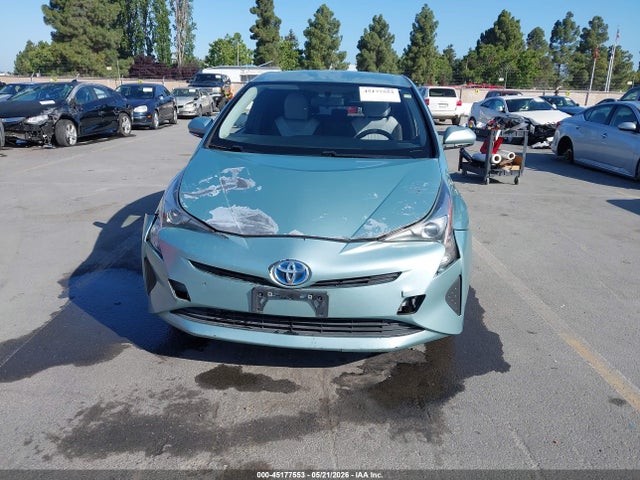 Toyota Prius Two 2016 JTDKBRFU6G3504675 Image 13