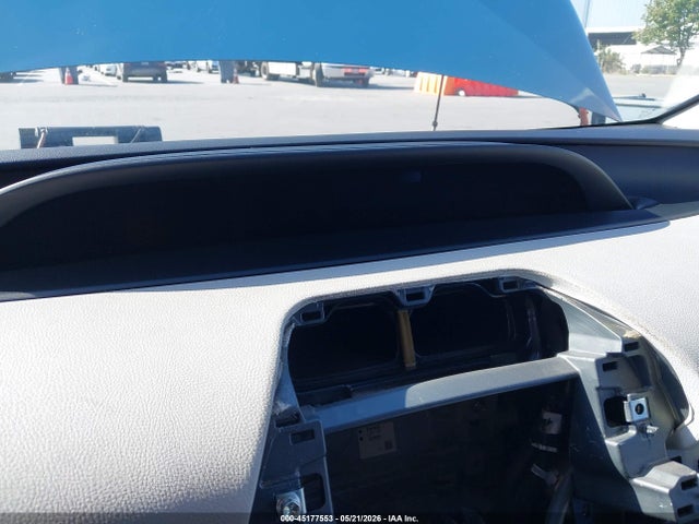 Toyota Prius Two 2016 JTDKBRFU6G3504675 Image 7