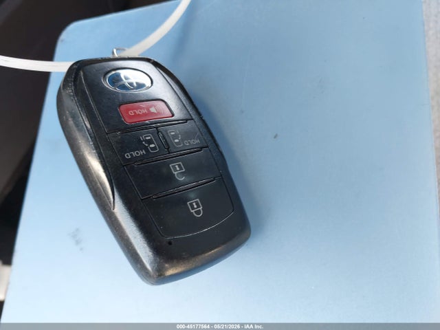 Toyota SIENNA LE 2021 5TDKRKEC2MS029452 Image 11
