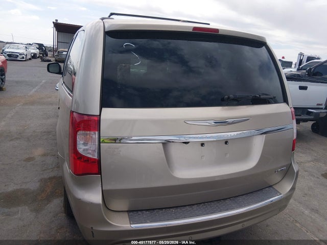 2014 Chrysler Town & Country Limited მანქანა იყიდება აუქციონზე, vin: 2C4RC1GG8ER468577, აუქციონის ნომერი: 45177577