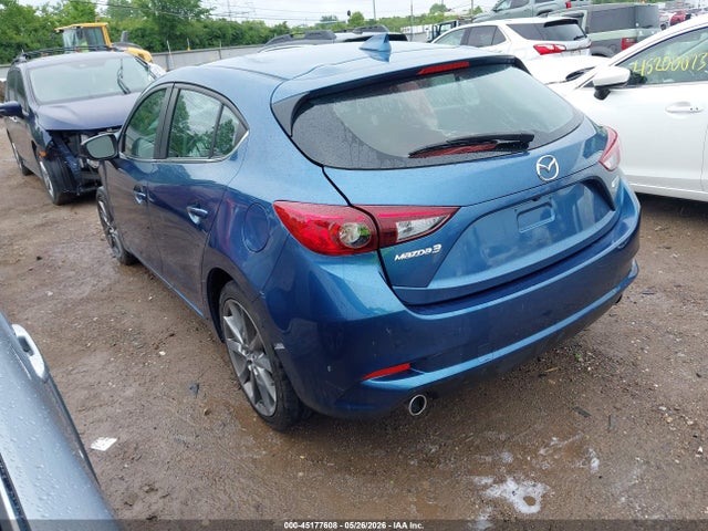 45177608 :رقم المزاد ، 3MZBN1L31JM172569 vin ، 2018 Mazda Mazda3 Touring مزاد بيع