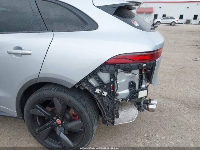 45177614 :رقم المزاد ، SADCZ2EE7MA688828 vin ، 2021 Jaguar F-pace Svr P550 Awd Automatic مزاد بيع