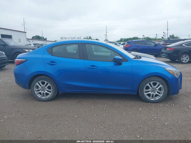 3MYDLBYVXJY323193 Toyota YARIS IA