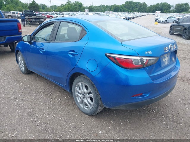 3MYDLBYVXJY323193 Toyota YARIS IA