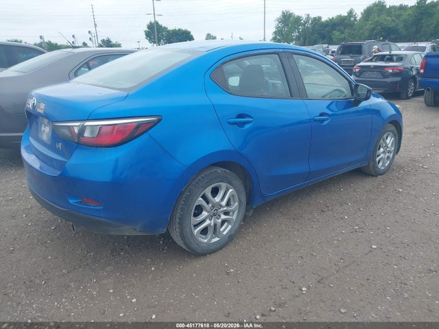 3MYDLBYVXJY323193 Toyota YARIS IA