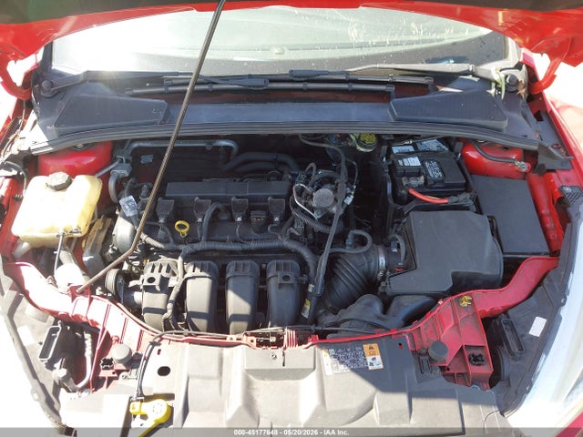 45177648 :رقم المزاد ، 1FADP3F23GL399394 vin ، 2016 Ford Focus Se مزاد بيع