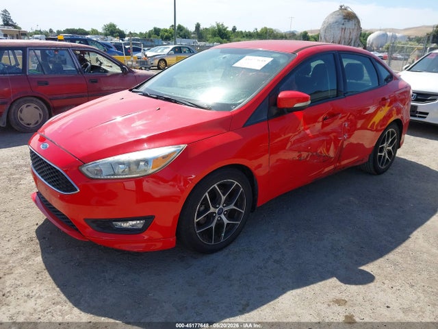 45177648 :رقم المزاد ، 1FADP3F23GL399394 vin ، 2016 Ford Focus Se مزاد بيع