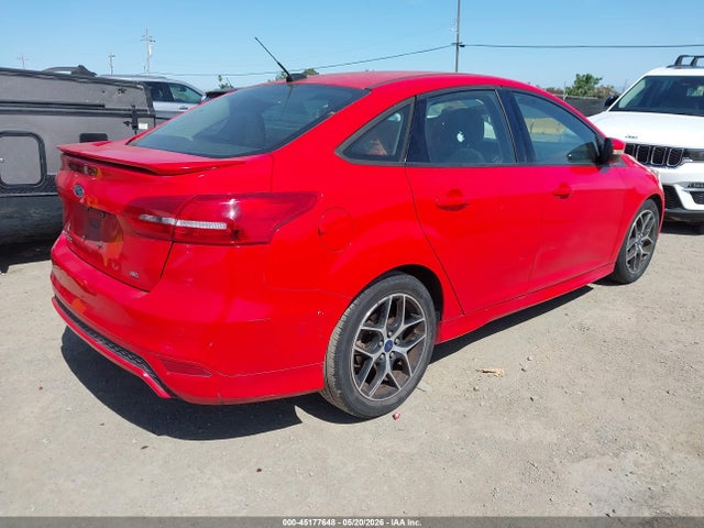 45177648 :رقم المزاد ، 1FADP3F23GL399394 vin ، 2016 Ford Focus Se مزاد بيع