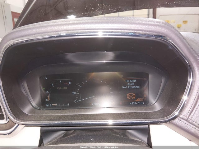 1LN6L9RP8K5604449 Lincoln Continental Reserve
