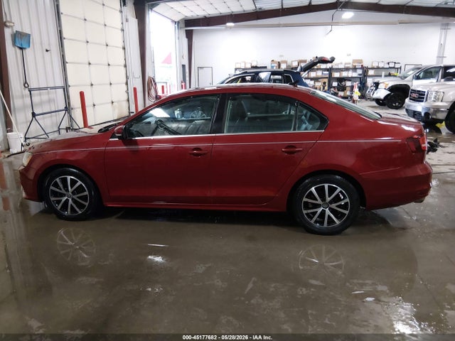 2017 Volkswagen Jetta 1.4t Se მანქანა იყიდება აუქციონზე, vin: 3VWDB7AJXHM232493, აუქციონის ნომერი: 45177682