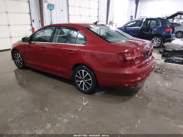 2017 Volkswagen Jetta 1.4t Se მანქანა იყიდება აუქციონზე, vin: 3VWDB7AJXHM232493, აუქციონის ნომერი: 45177682