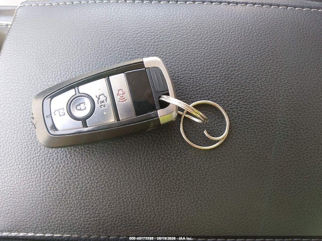Продажа на аукционе авто 2018 Ford Fusion Hybrid S, vin: 3FA6P0UU9JR271441, номер лота: 45177725