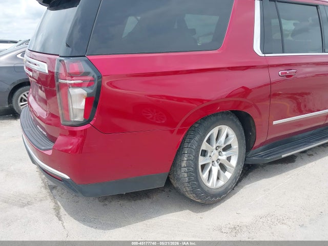 45177740 :رقم المزاد ، 1GNSKFKT9MR322741 vin ، 2021 Chevrolet Suburban 4wd Premier مزاد بيع