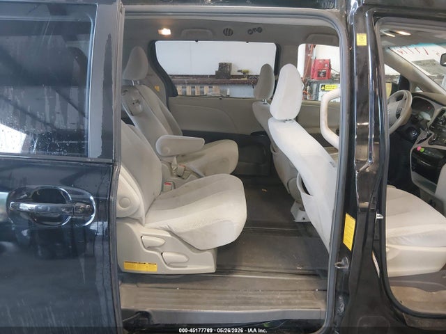 Auction sale of the 2011 Toyota Sienna Le V6, vin: 5TDKK3DC8BS118550, lot number: 45177769