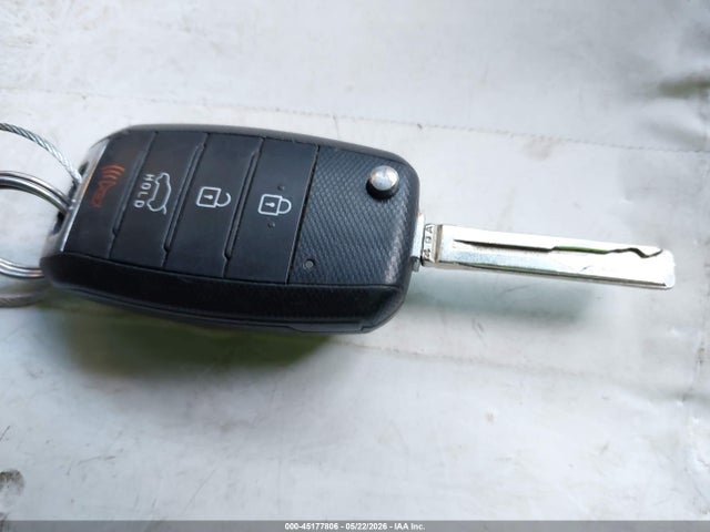 KIA SOUL + 2015 KNDJP3A59F7149020 Image 11