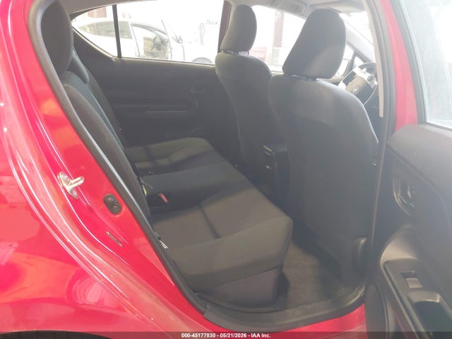 Toyota Prius C Two 2015 JTDKDTB31F1101735 Image 8