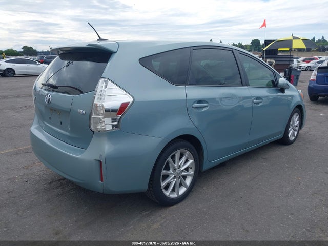 Toyota Prius V Five 2014 JTDZN3EU0EJ009160 Image 4