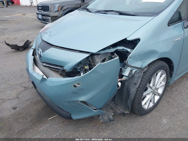 Toyota Prius V Five 2014 JTDZN3EU0EJ009160 Image 6