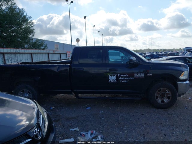 45177872 :رقم المزاد ، 3C6UR4HJ7HG739988 vin ، 2017 Ram 2500 Tradesman  4x2 8' Box مزاد بيع