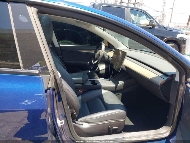 5YJ3E1EA9NF373729 Tesla Model 3 Rear-wheel Drive