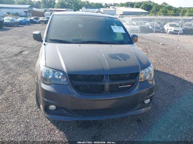 45177922 :رقم المزاد ، 2C4RDGBG1JR152939 vin ، 2018 Dodge Grand Caravan Se Plus مزاد بيع