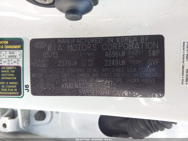2014 Kia Cadenza Premium მანქანა იყიდება აუქციონზე, vin: KNALN4D79E5126412, აუქციონის ნომერი: 45177923