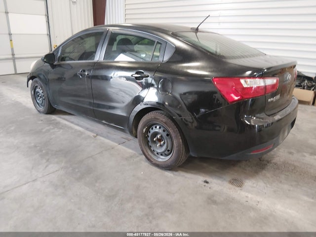 KNADM4A3XE6364532 KIA RIO LX