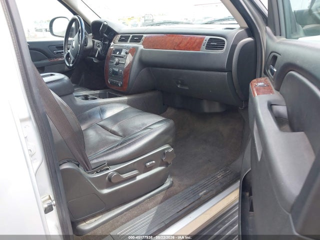 Продажа на аукционе авто 2010 Chevrolet Tahoe Lt, vin: 1GNUKBE08AR259016, номер лота: 45177938